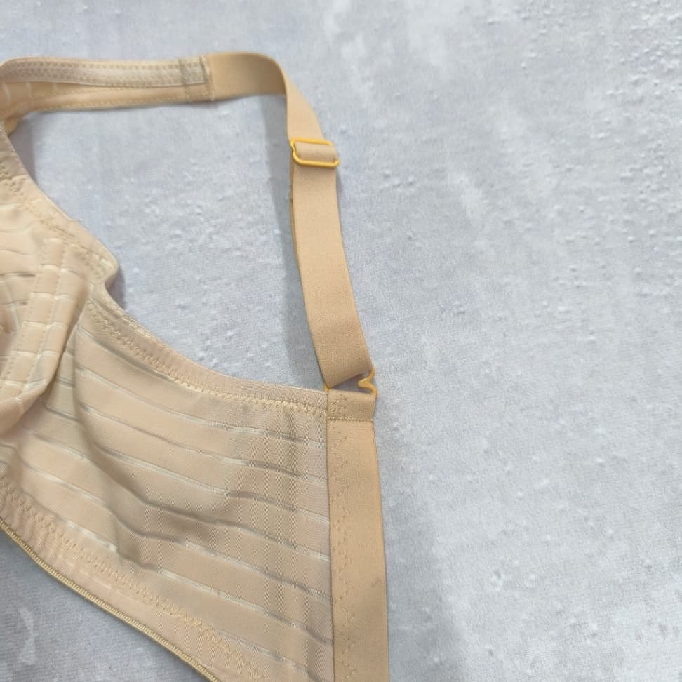 ست سوتین و شورت خاص فنردار (کاپ C) — تصویر 8