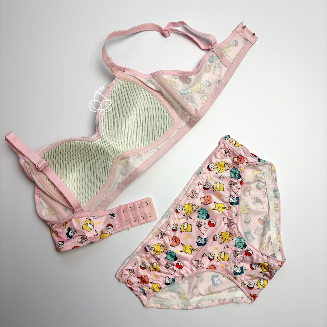 ست اسفنجی لایه نازک عروسکی‌ دخترانه — تصویر 2